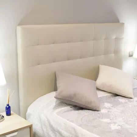 Apartamenticos Plaza Armas * سرقسطة