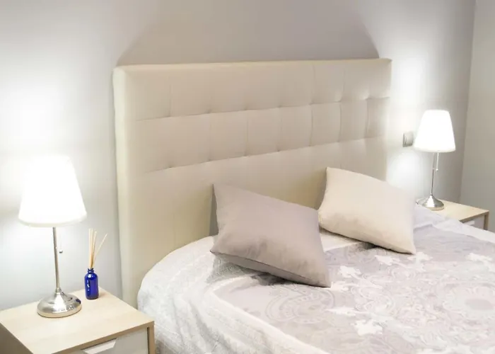 Apartamenticos Plaza Armas * Zaragoza